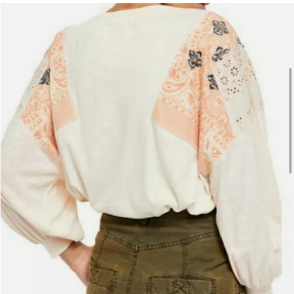 Free People Camiseta Feelin It Boho Patchwork Top in Alabaster Combo W1096 Sz S - Picture 5 of 13